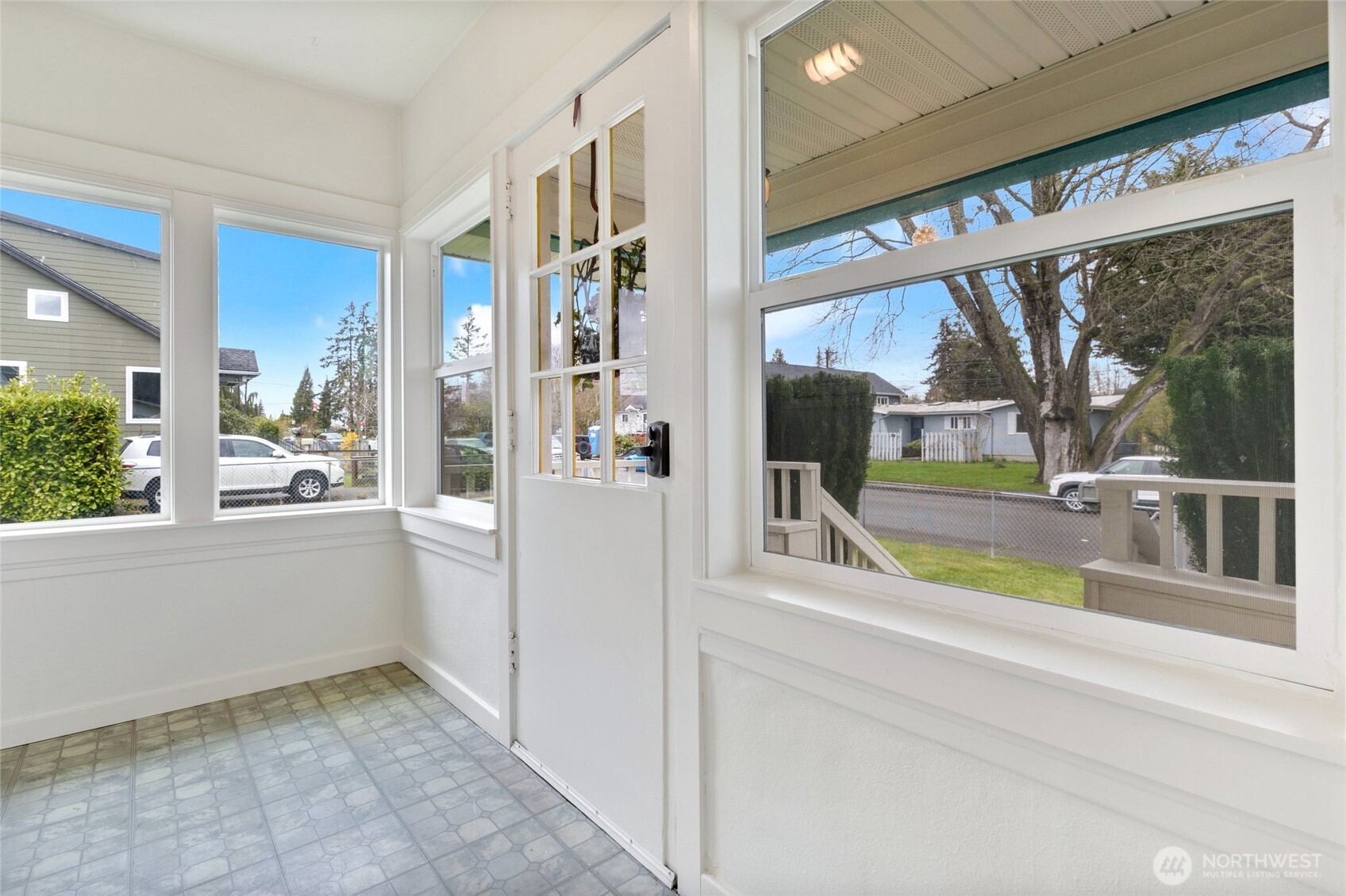 1022 Oakes Avenue , Everett, WA 98201-1544