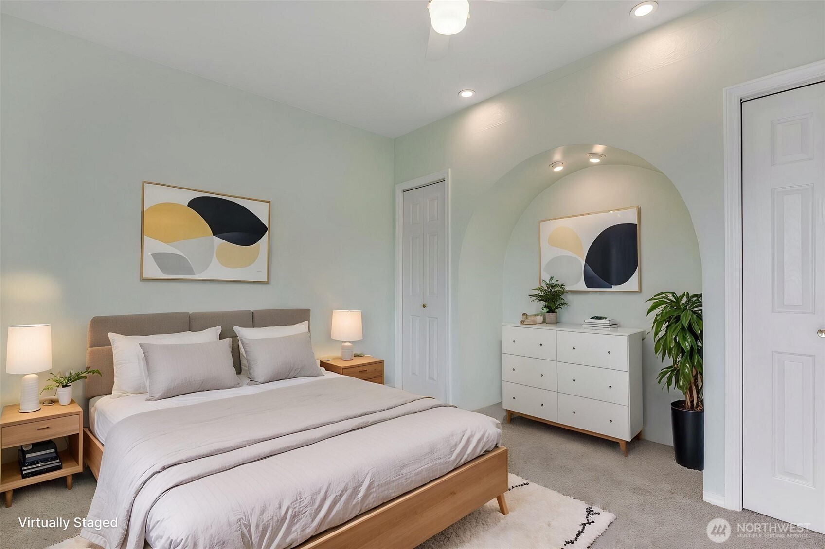 1022 Oakes Avenue , Everett, WA 98201-1544