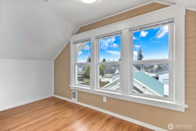 1022 Oakes Avenue , Everett, WA 98201-1544 - Photo 27
