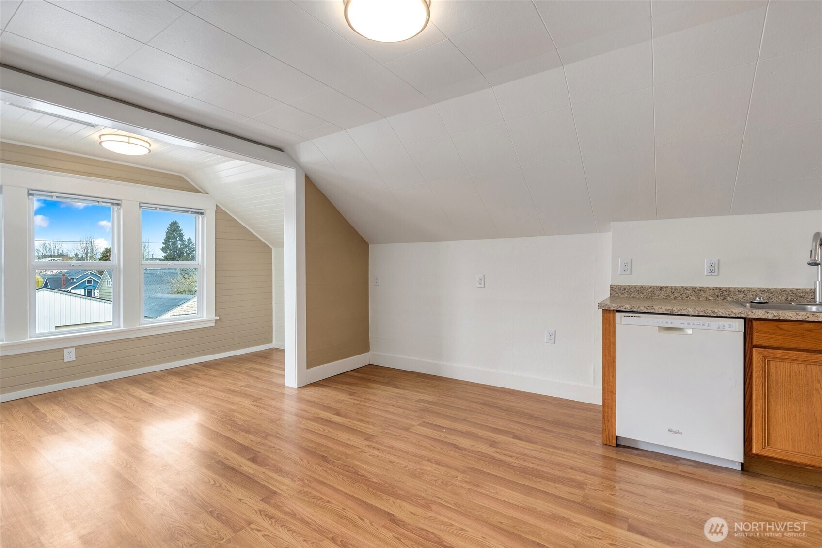 1022 Oakes Avenue , Everett, WA 98201-1544