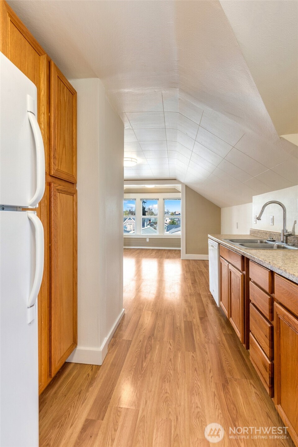 1022 Oakes Avenue , Everett, WA 98201-1544