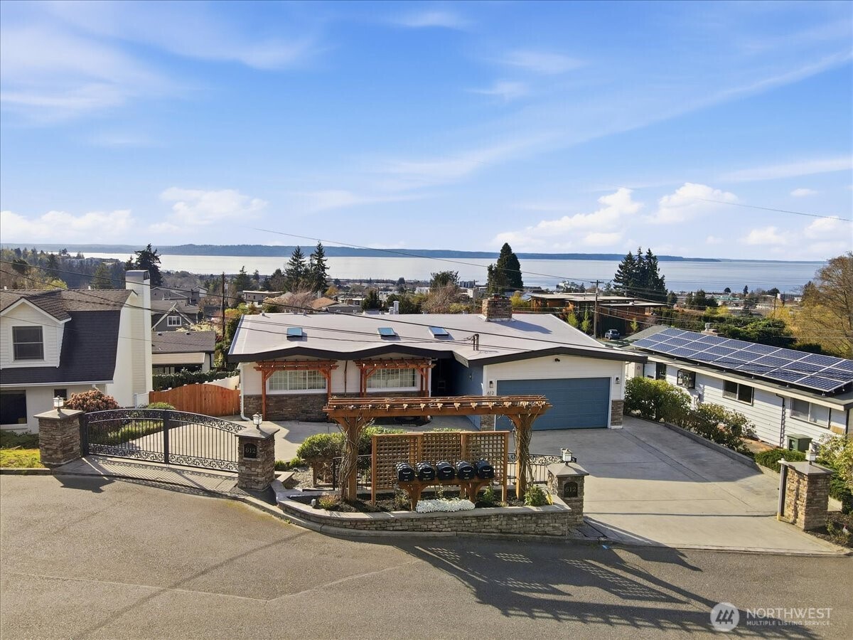 612 View Place , Edmonds, WA 98020