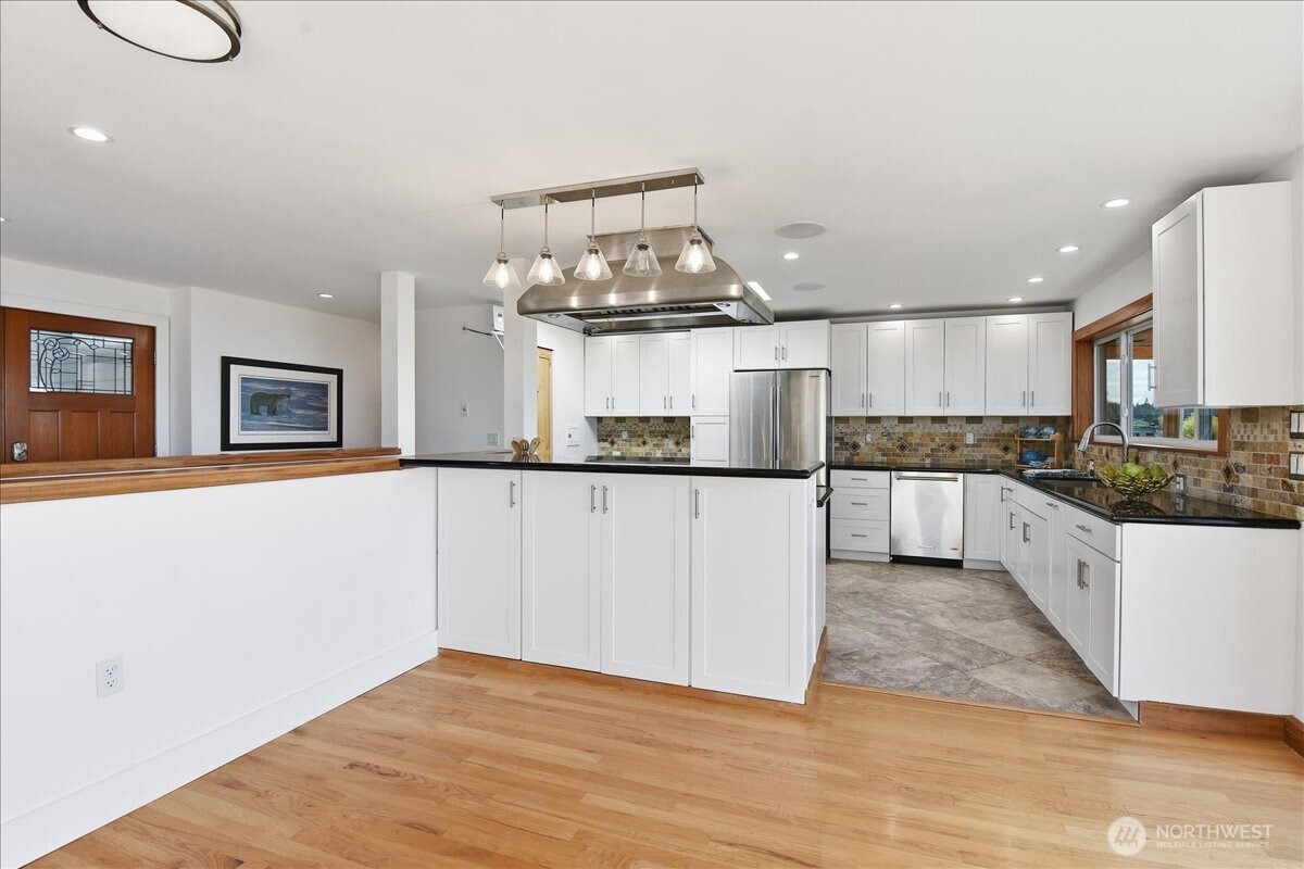 612 View Place , Edmonds, WA 98020