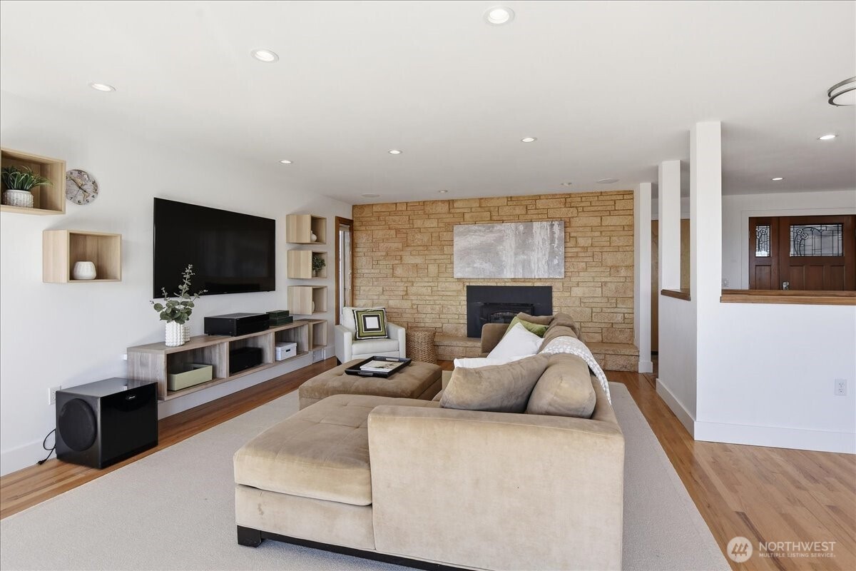 612 View Place , Edmonds, WA 98020