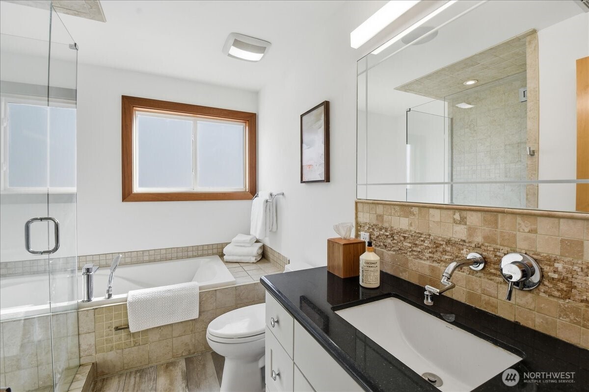 612 View Place , Edmonds, WA 98020