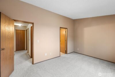 323 SW 112th Street #102, Seattle, WA 98146 - Photo 18