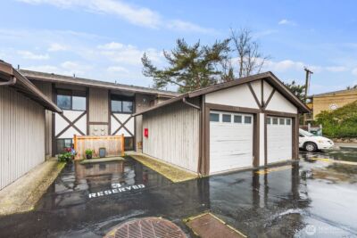 323 SW 112th Street #102, Seattle, WA 98146 - Photo 2