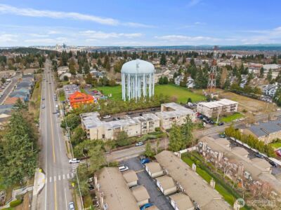 323 SW 112th Street #102, Seattle, WA 98146 - Photo 33