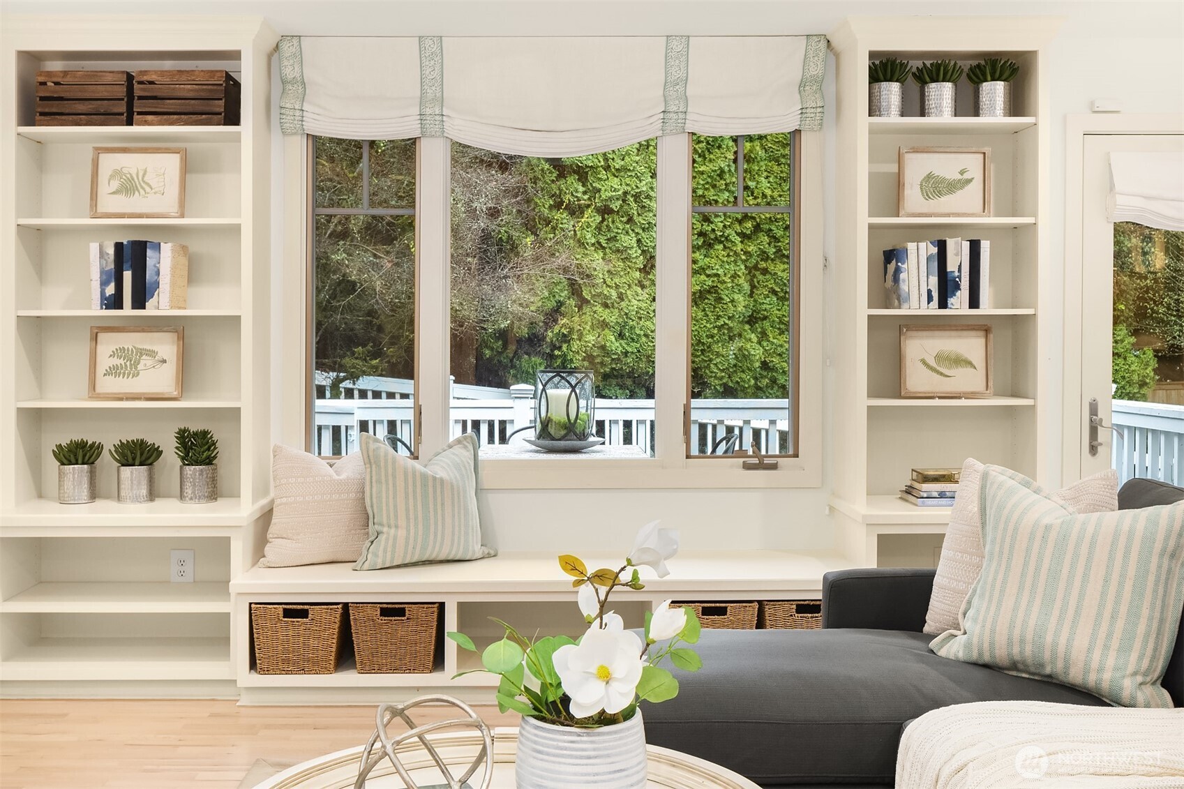 8021 SE 57th Street , Mercer Island, WA 98040