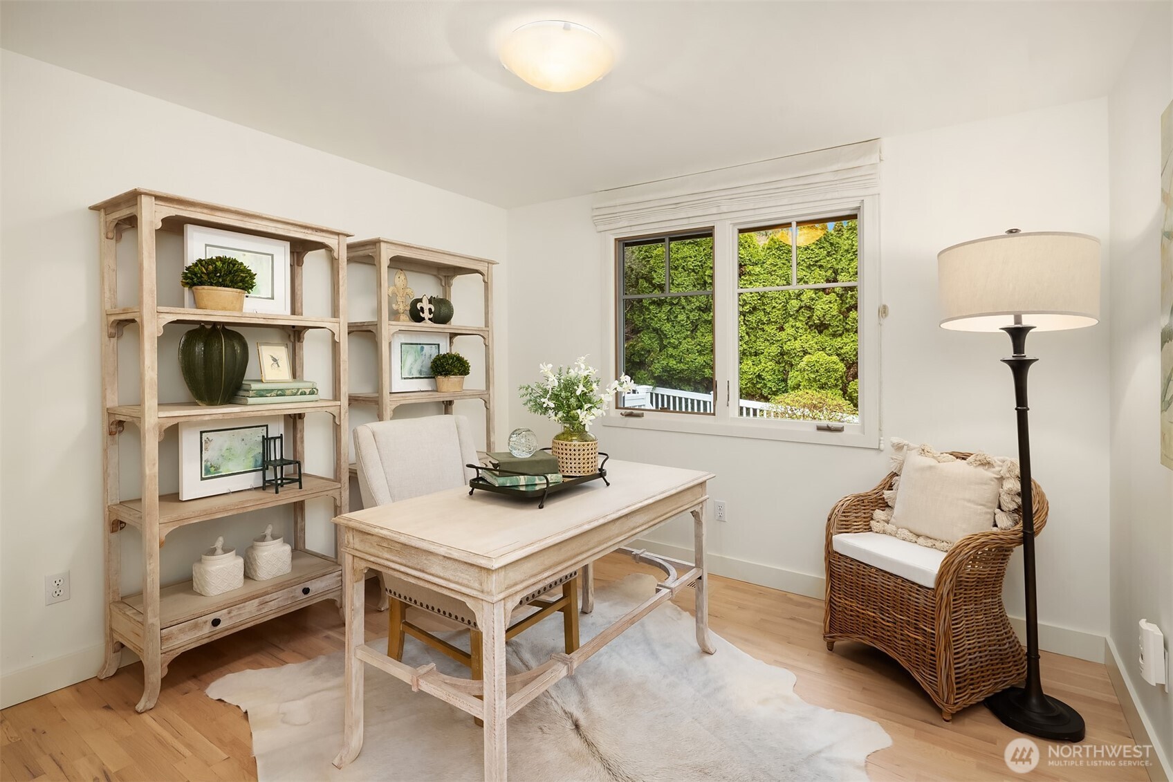 8021 SE 57th Street , Mercer Island, WA 98040