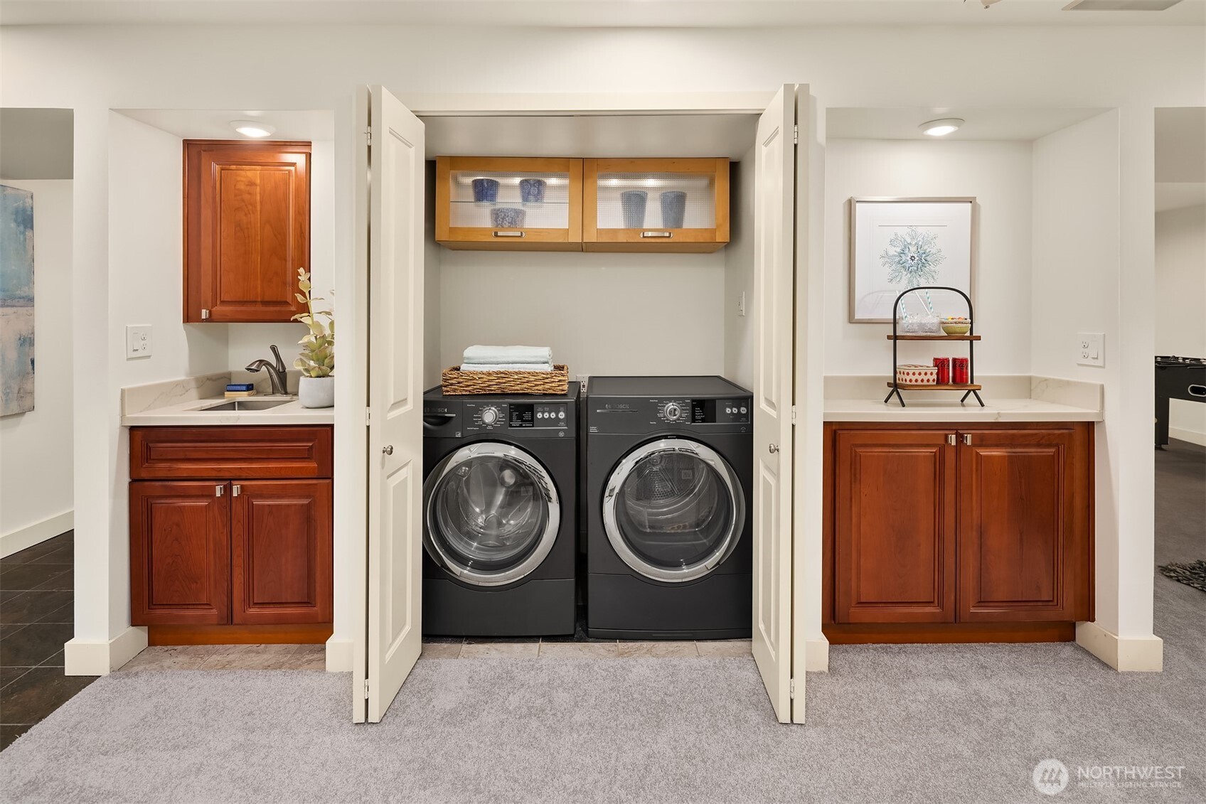 8021 SE 57th Street , Mercer Island, WA 98040