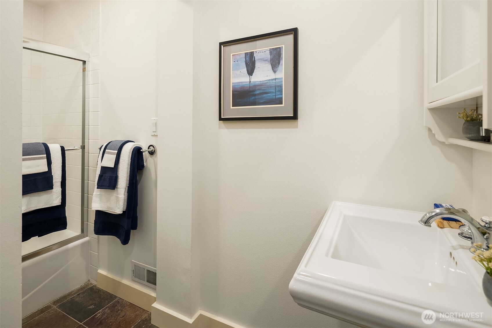 8021 SE 57th Street , Mercer Island, WA 98040