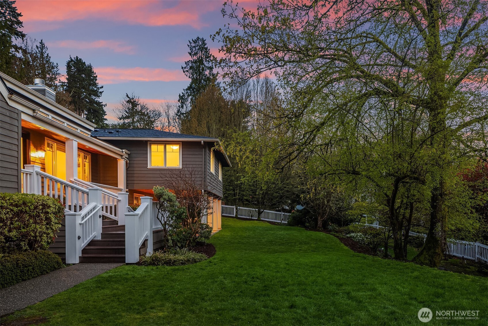 8021 SE 57th Street , Mercer Island, WA 98040