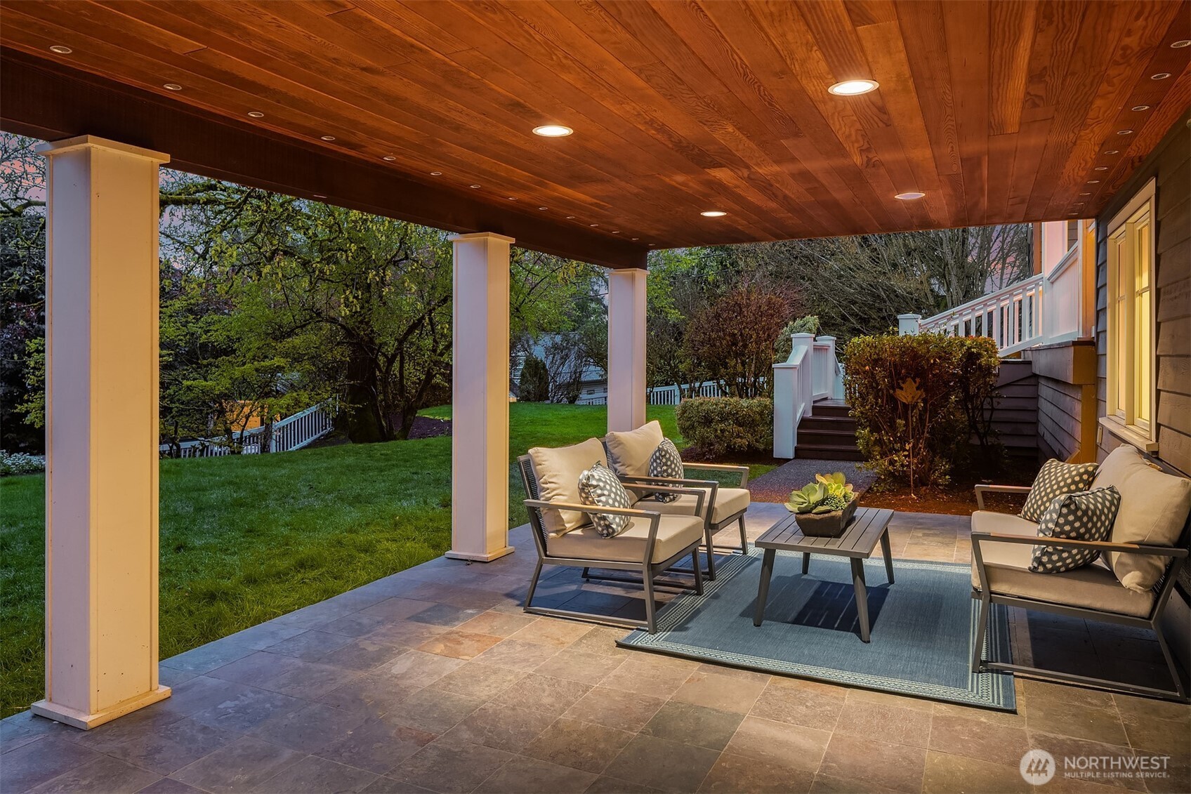 8021 SE 57th Street , Mercer Island, WA 98040