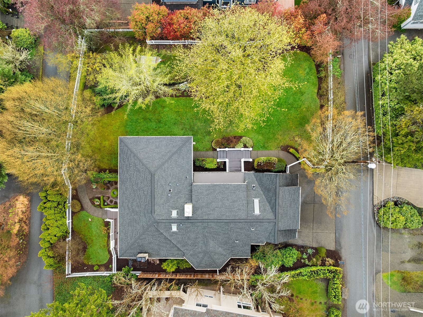 8021 SE 57th Street , Mercer Island, WA 98040