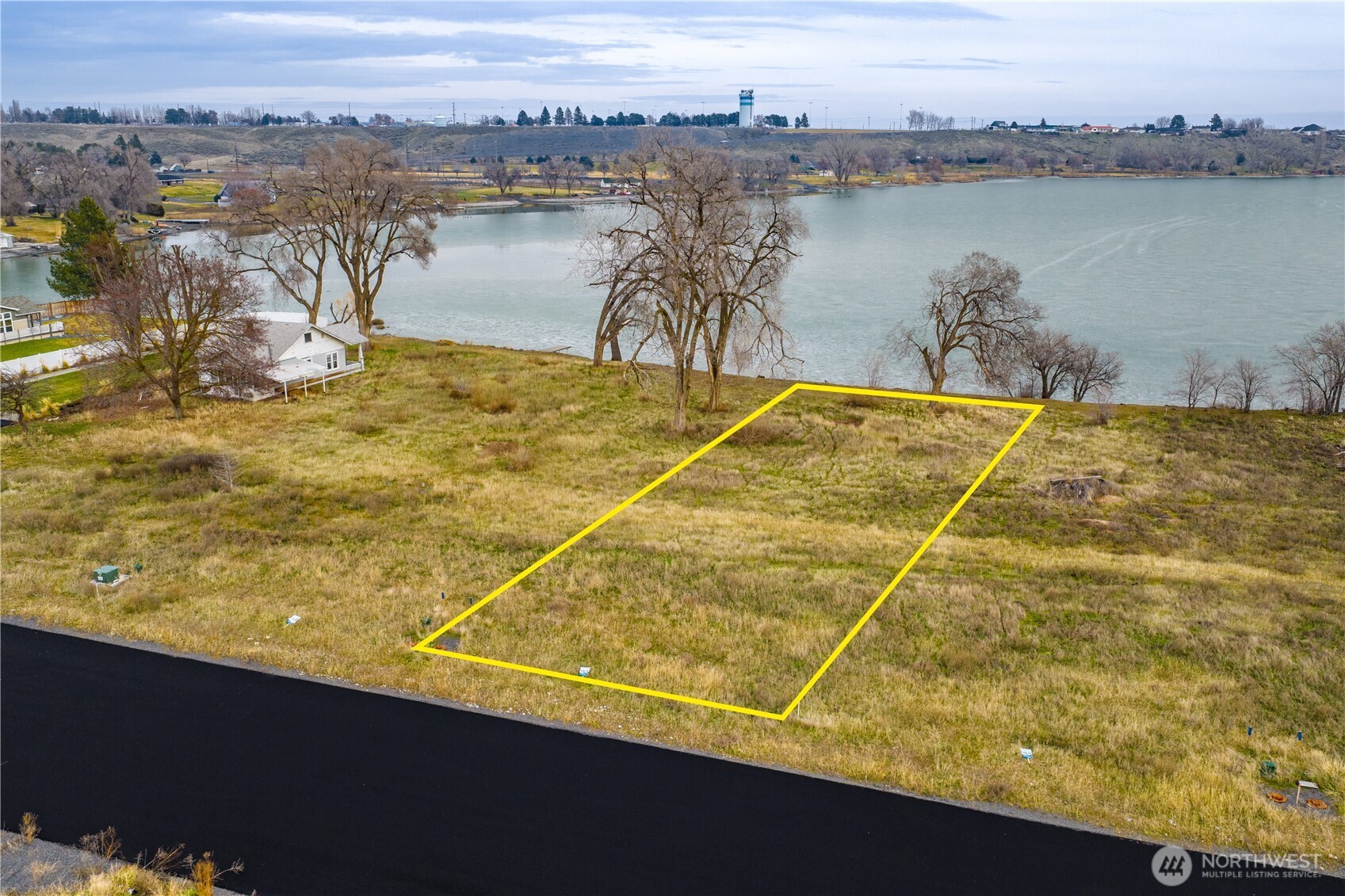 13 Valley Road NE #13, Moses Lake, WA 98837