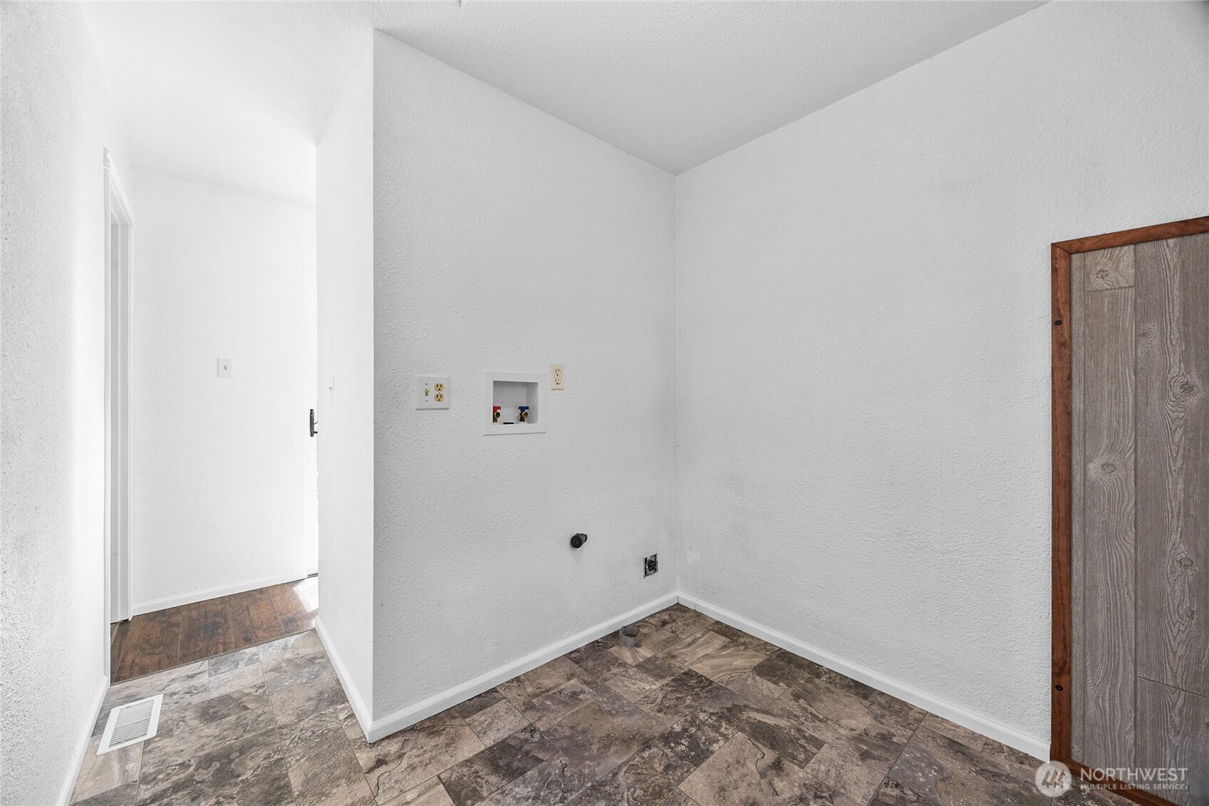 19108 2nd Street NW, Lakebay, WA 98349