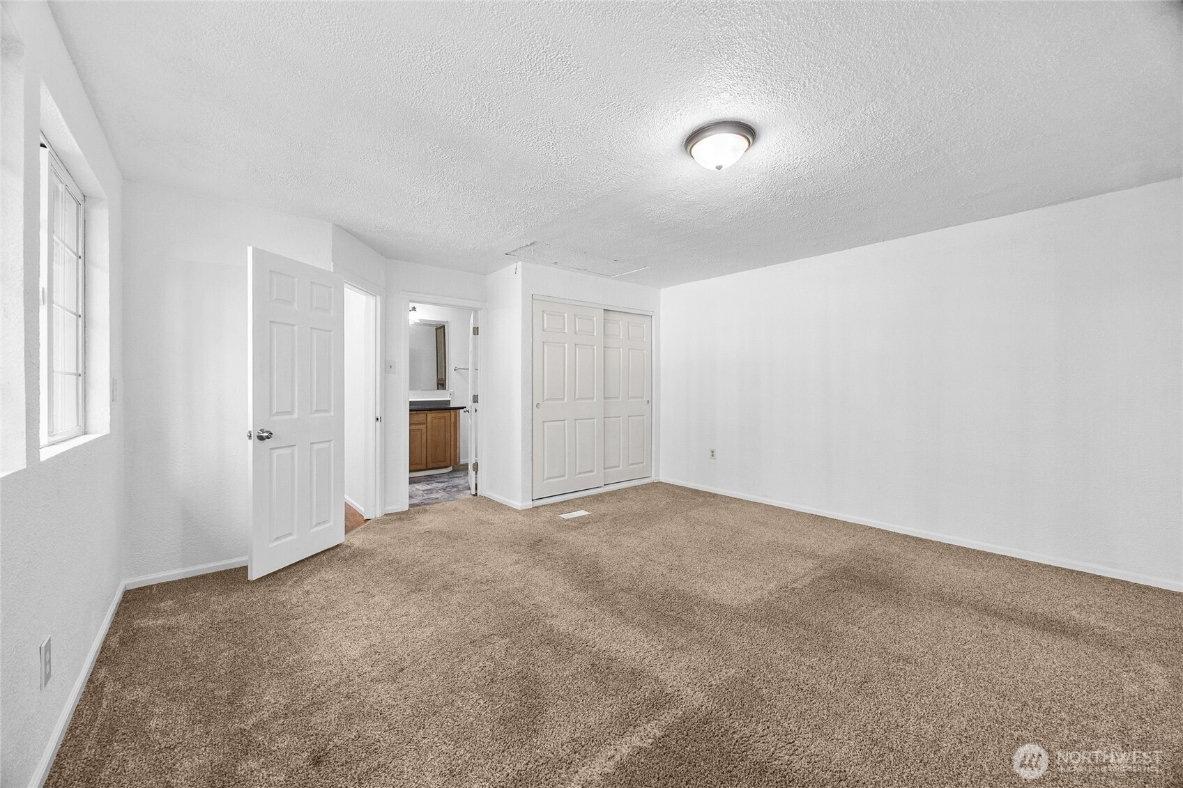 19108 2nd Street NW, Lakebay, WA 98349