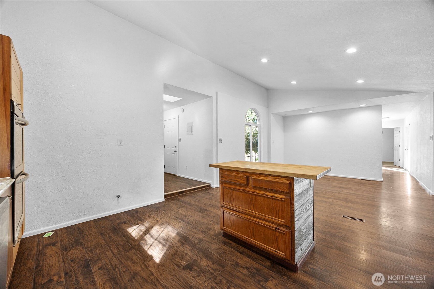 19108 2nd Street NW, Lakebay, WA 98349