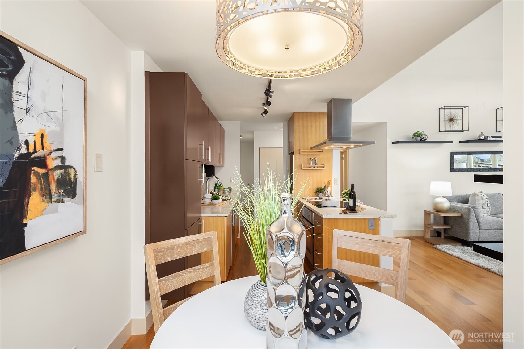 500 5th Avenue W #705, Seattle, WA 98119