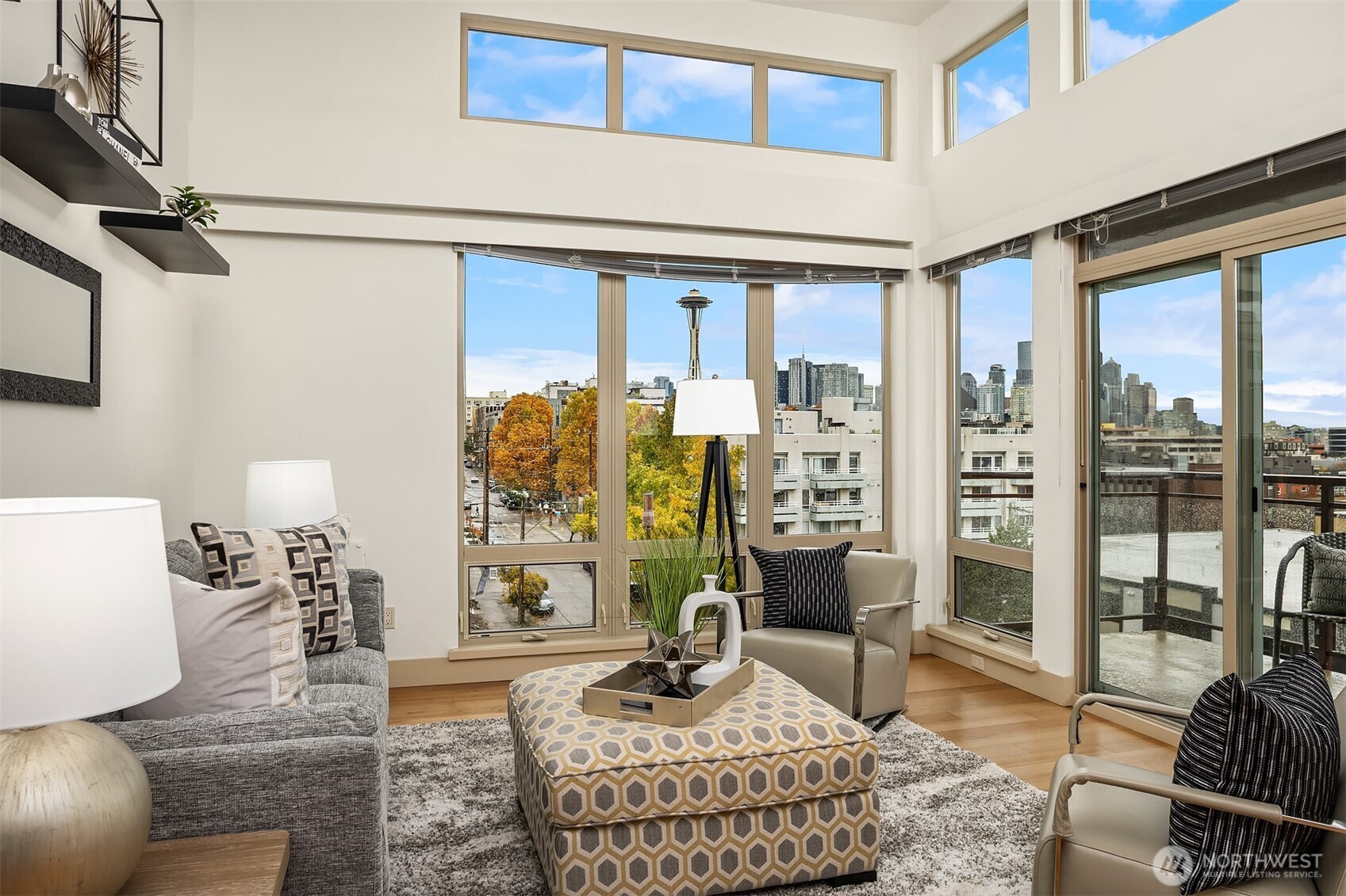 500 5th Avenue W #705, Seattle, WA 98119