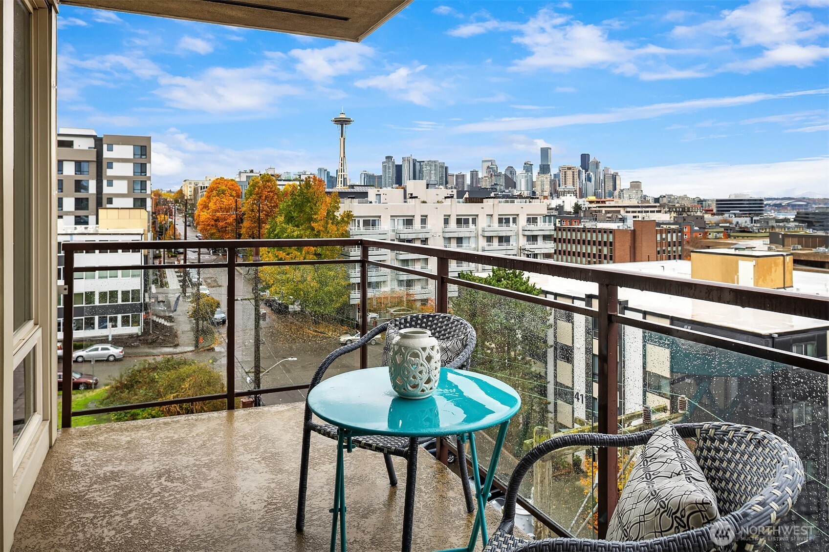 500 5th Avenue W #705, Seattle, WA 98119