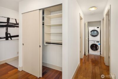 500 5th Avenue W #705, Seattle, WA 98119 - Photo 36