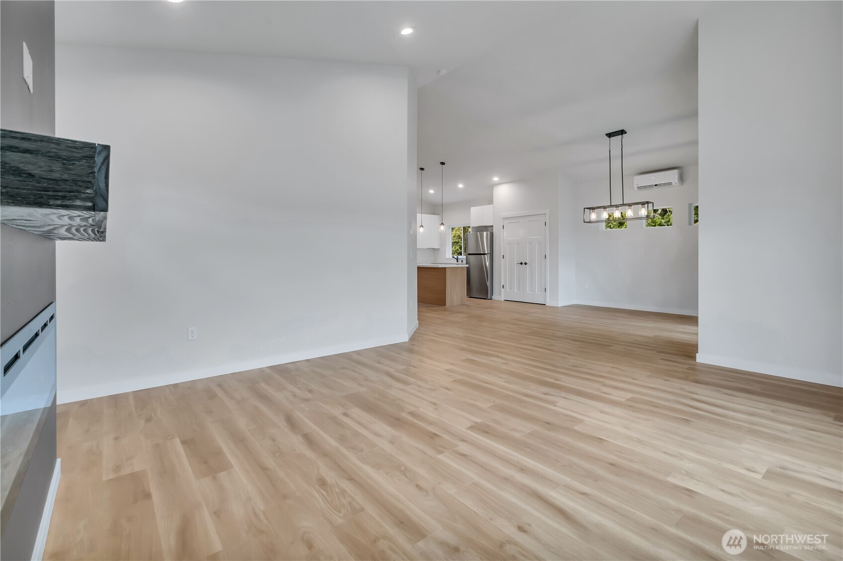 210 Silver Lane SE, Orting, WA 98360