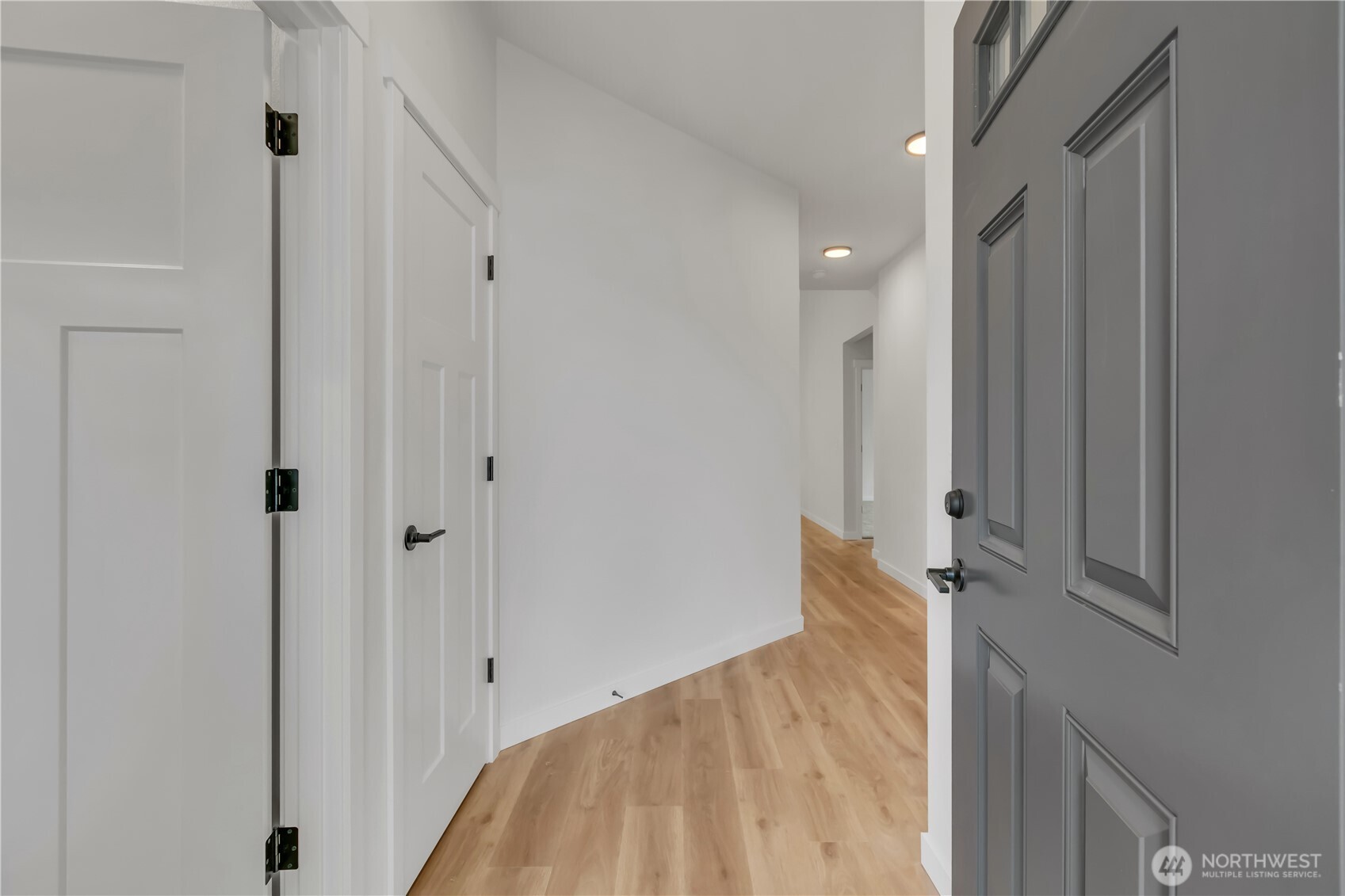 210 Silver Lane SE, Orting, WA 98360