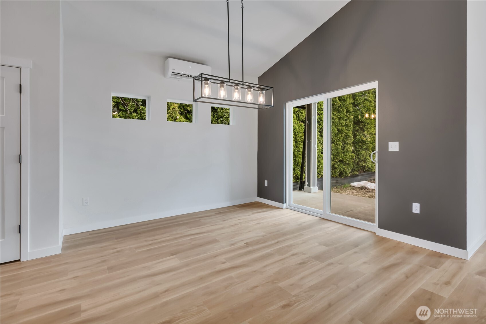 210 Silver Lane SE, Orting, WA 98360