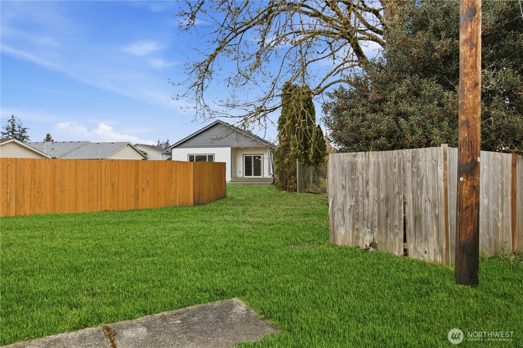 210 Silver Lane SE, Orting, WA 98360