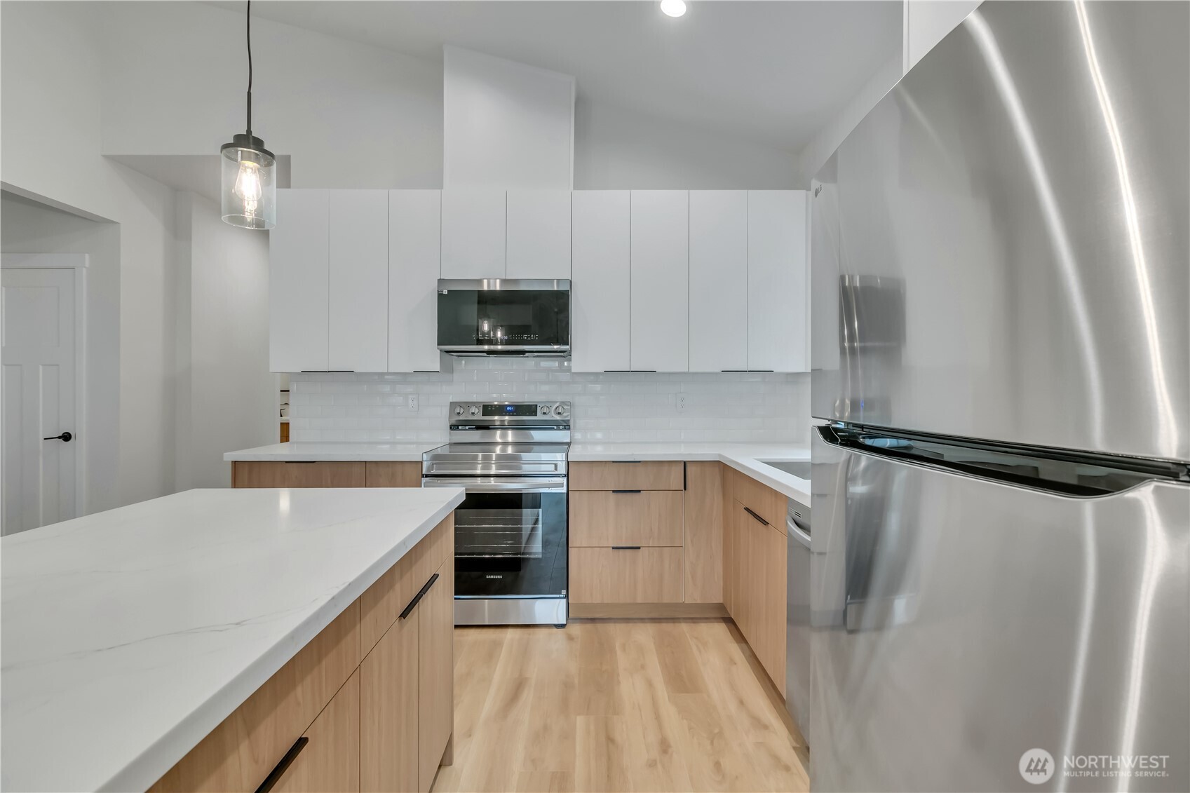 210 Silver Lane SE, Orting, WA 98360