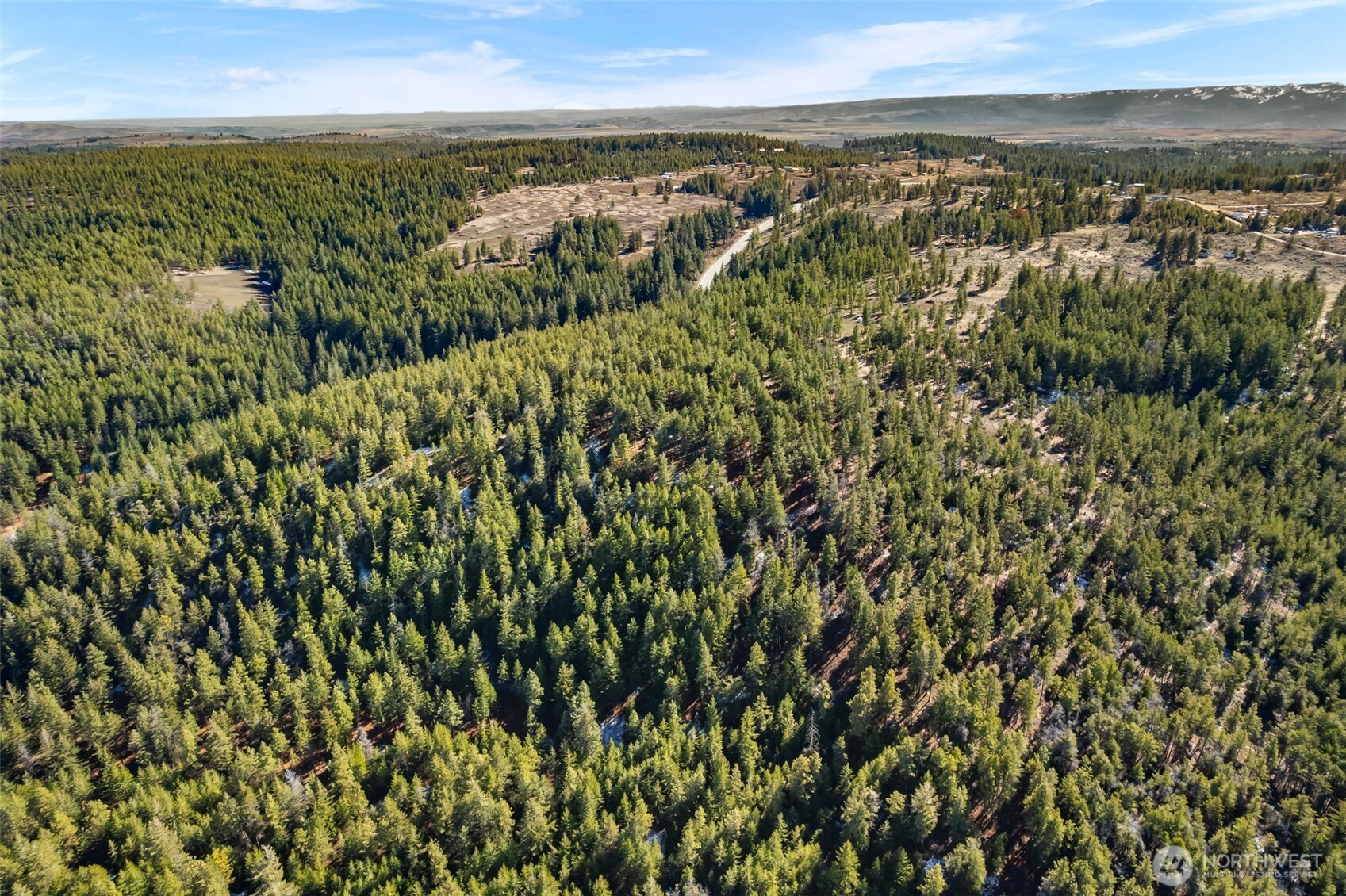 110 Blue Bird Ln , East Wenatchee, WA 98802