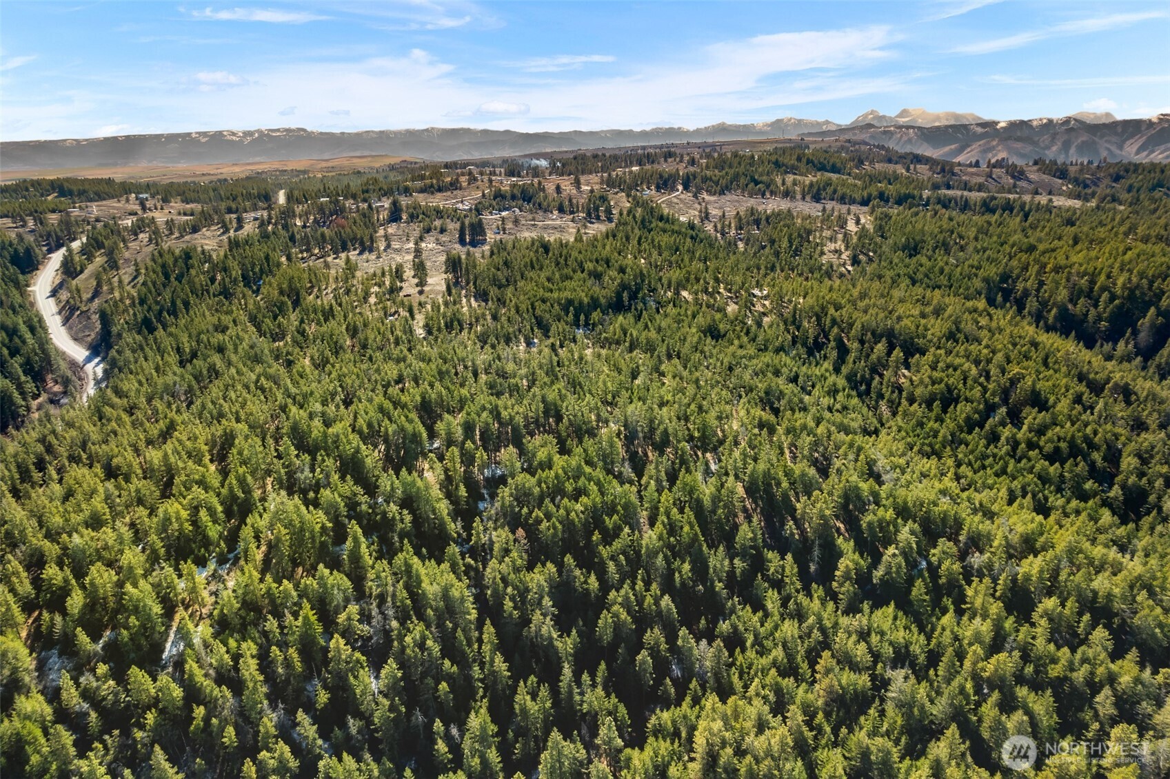 110 Blue Bird Ln , East Wenatchee, WA 98802