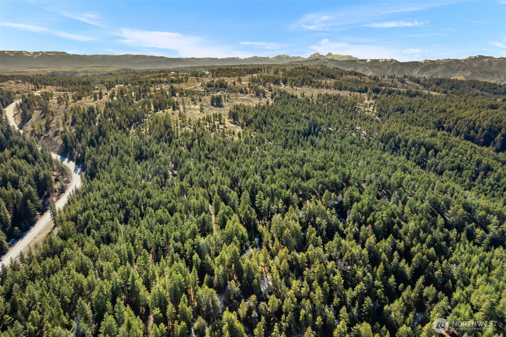 110 Blue Bird Ln , East Wenatchee, WA 98802