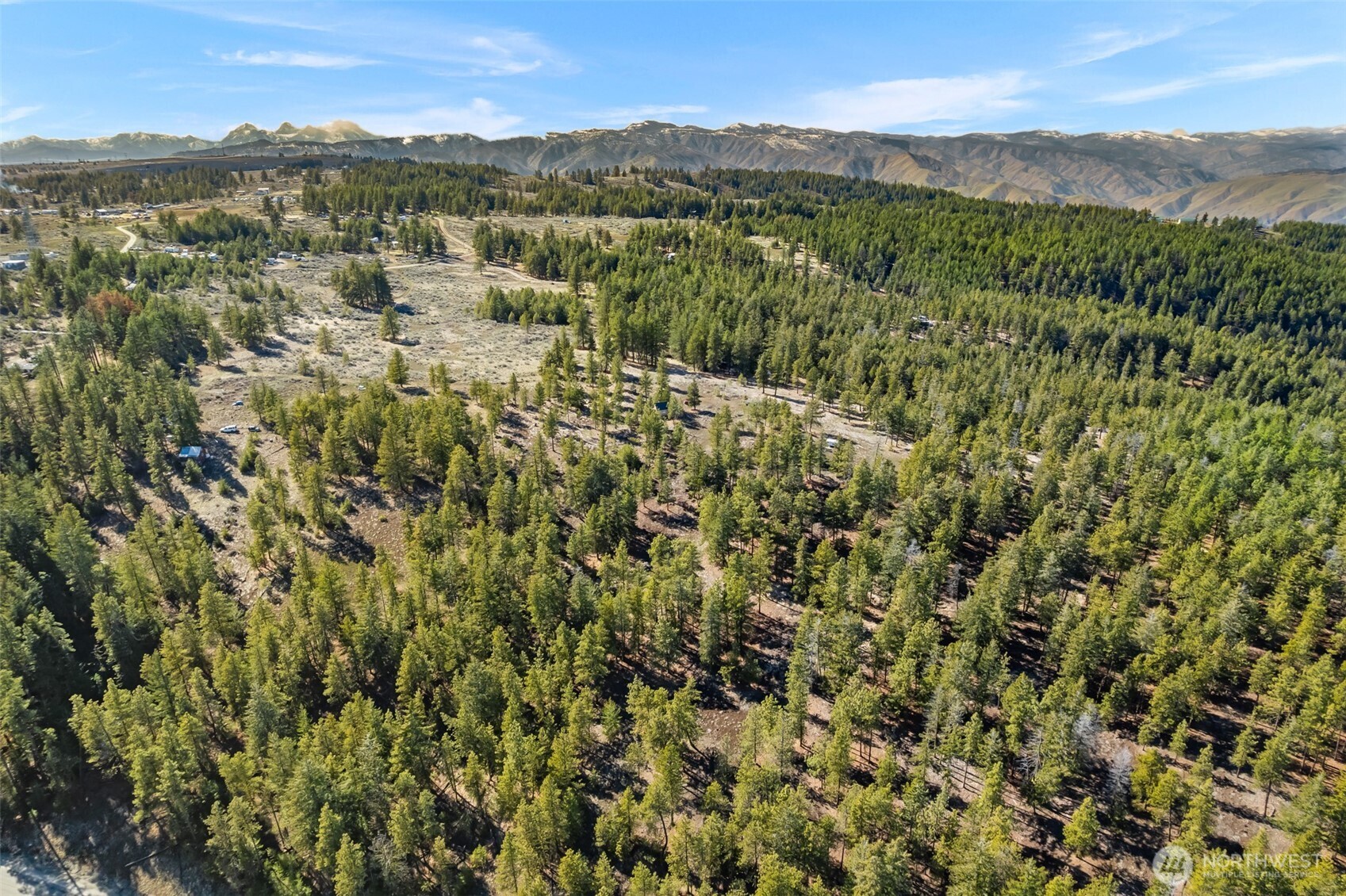 110 Blue Bird Ln , East Wenatchee, WA 98802