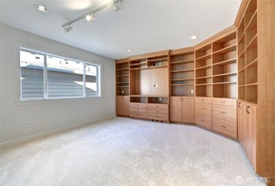8032 124th Court NE, Kirkland, WA 98033-8043 - Photo 15