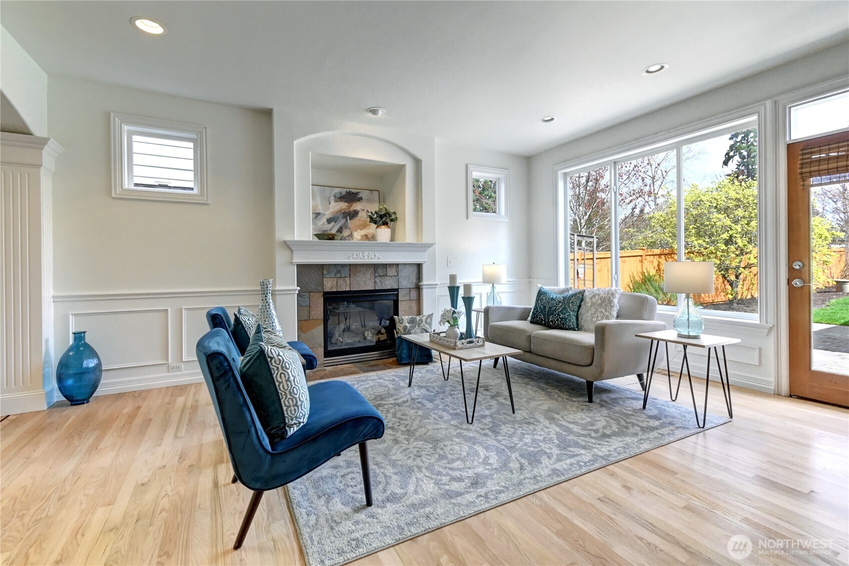 8032 124th Court NE, Kirkland, WA 98033-8043