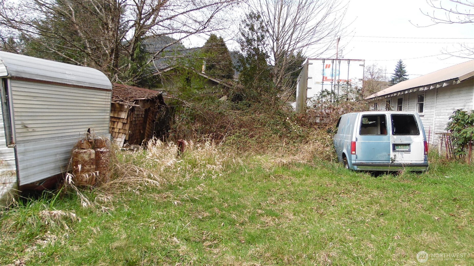 611 Adams Avenue , Morton, WA 98356