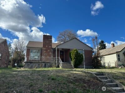 4811 N Lincoln Street , Spokane, WA 99205