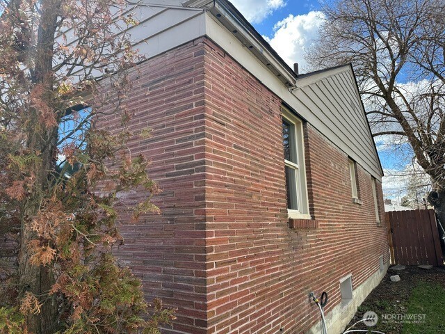 4811 N Lincoln Street , Spokane, WA 99205