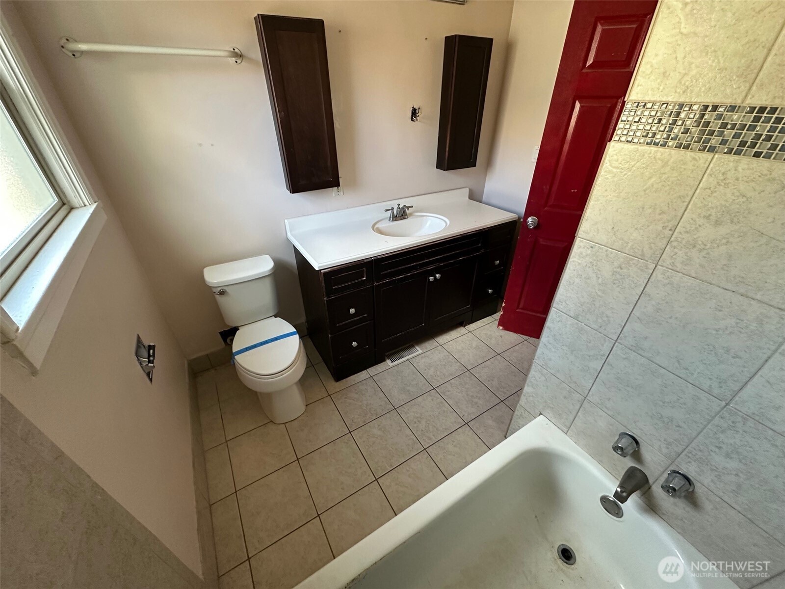 4811 N Lincoln Street , Spokane, WA 99205