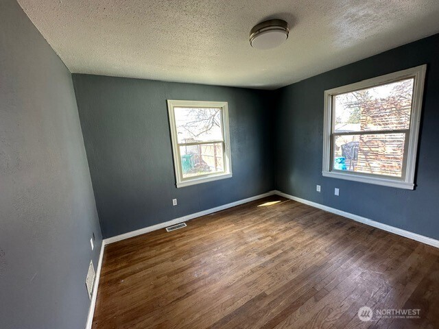 4811 N Lincoln Street , Spokane, WA 99205