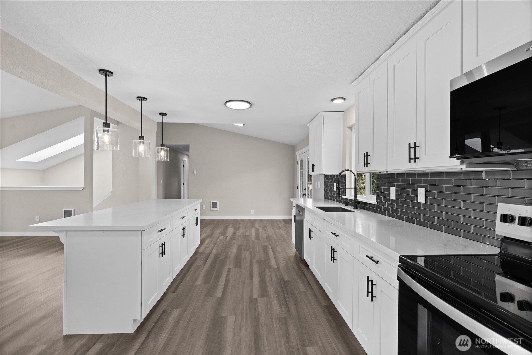 1145 Larkspur Drive SE, Olympia, WA 98513