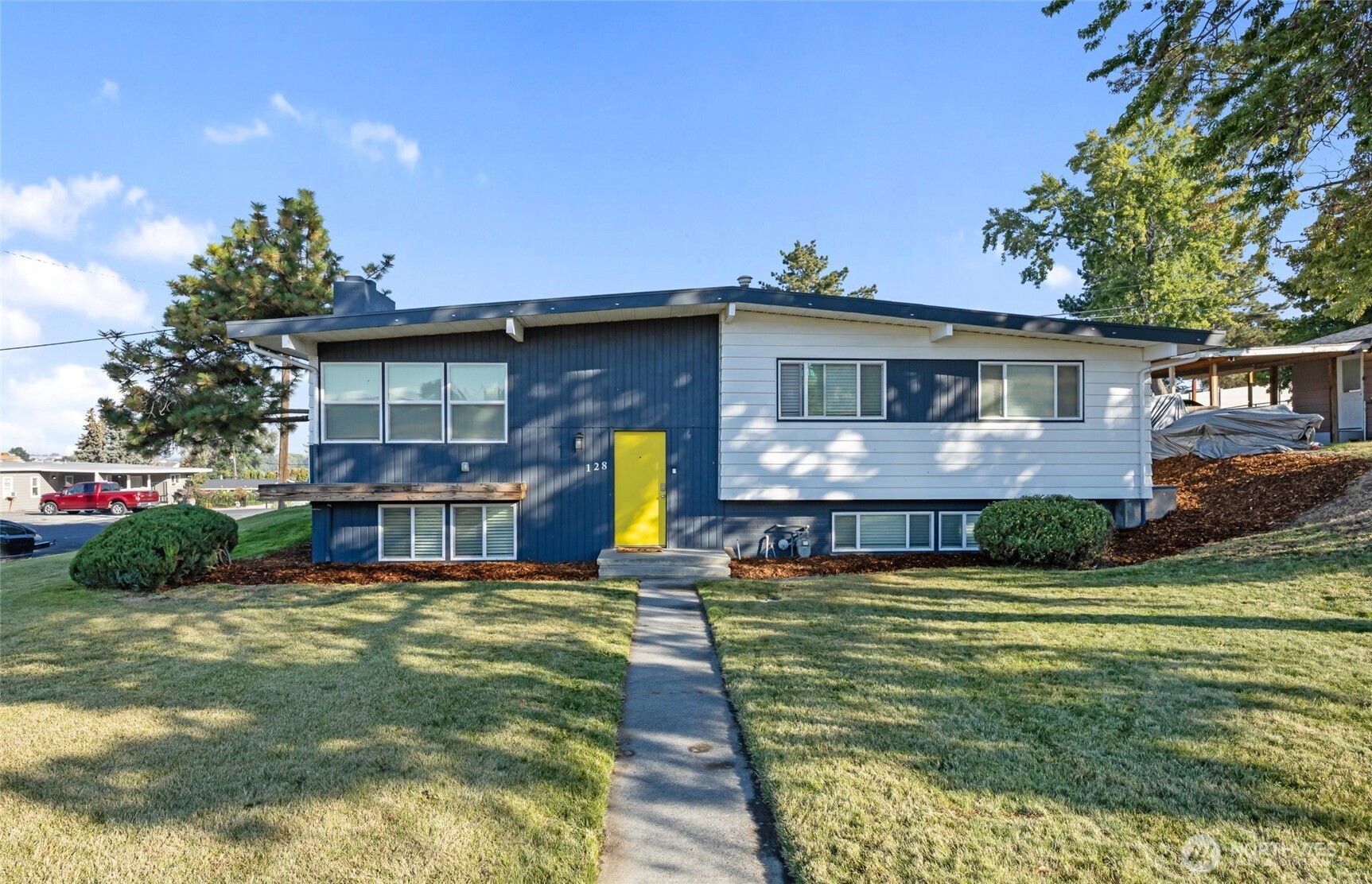 128 W Nelson Road , Moses Lake, WA 98837