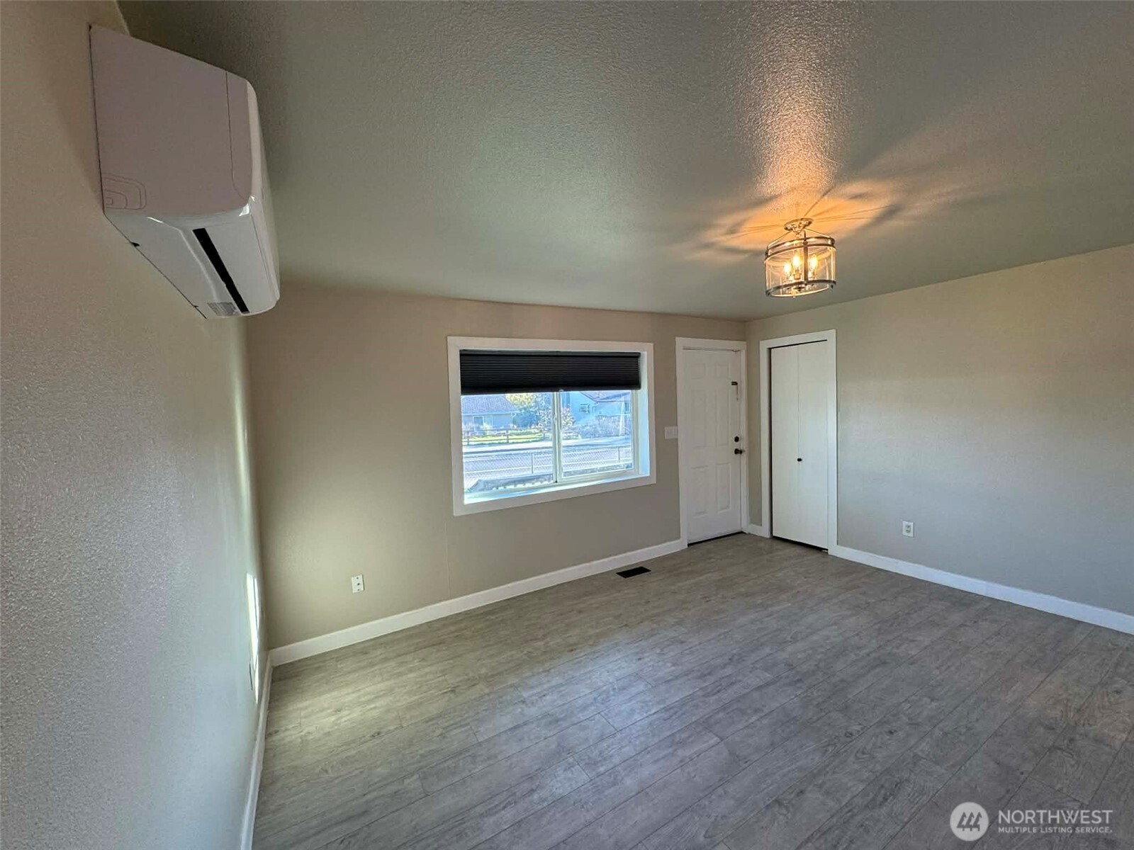 150 Lebo Boulevard , Bremerton, WA 98310