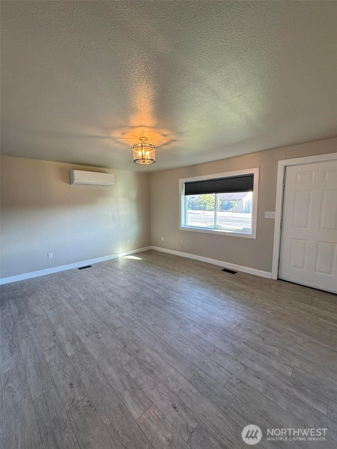 150 Lebo Boulevard , Bremerton, WA 98310