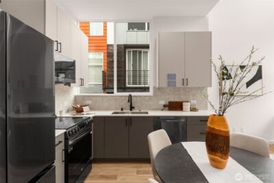 730 A Broadway E, Seattle, WA 98102 - Photo 11