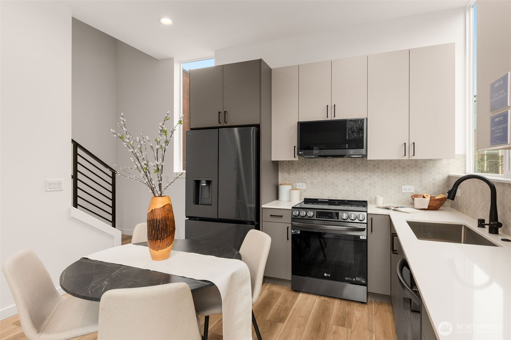 730 A Broadway E, Seattle, WA 98102