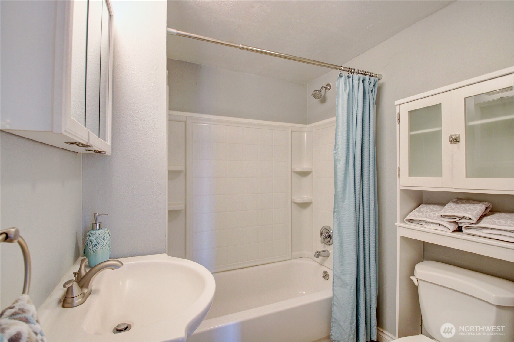 818 Serene View Road , Camano Island, WA 98282